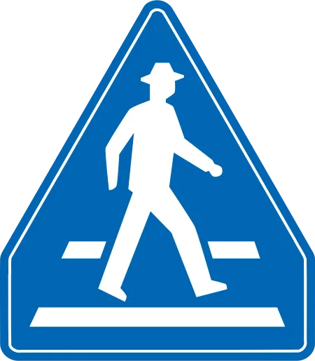 日本 の 道路標識 「横断歩道」 (青地 に 歩く 人 の 絵)