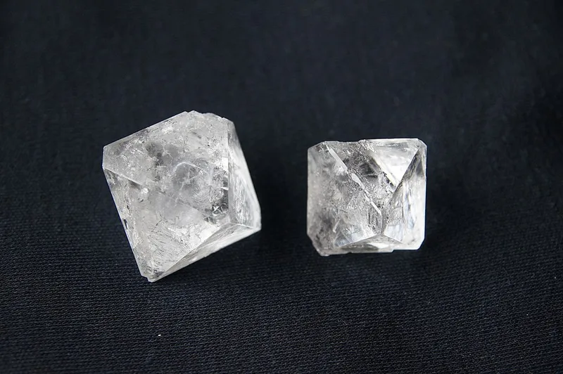 ミョウバンの結晶